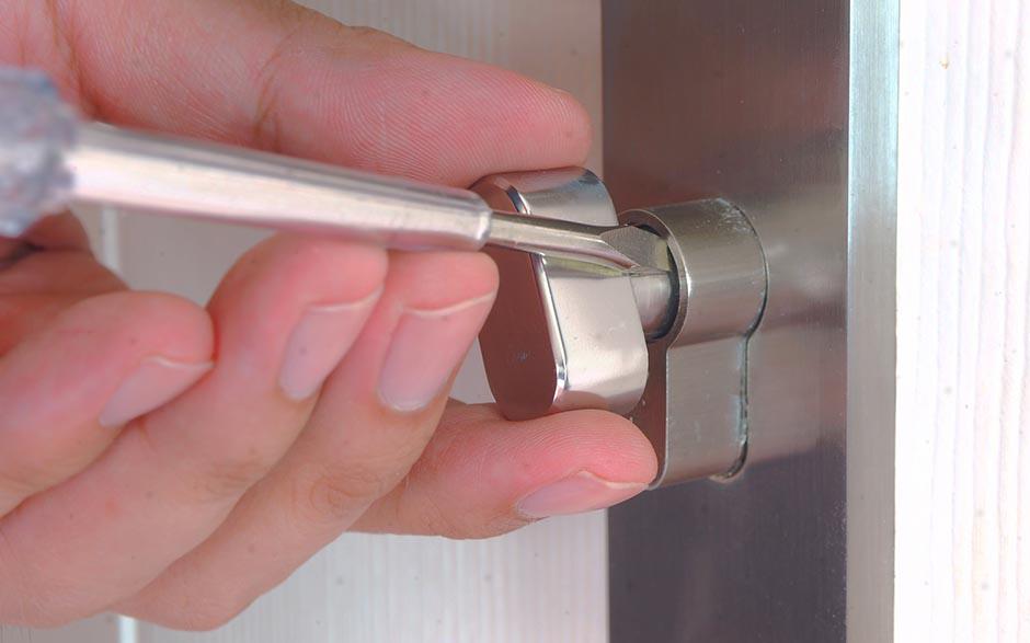 changement de serrure porte blindée Dammarie-les-Lys